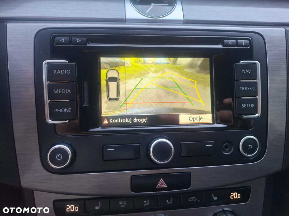 Volkswagen Passat 2.0 TDI BlueMotion Technology Highline - 7