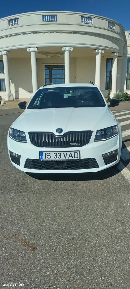 Skoda Octavia 2.0 TSI RS DSG - 1