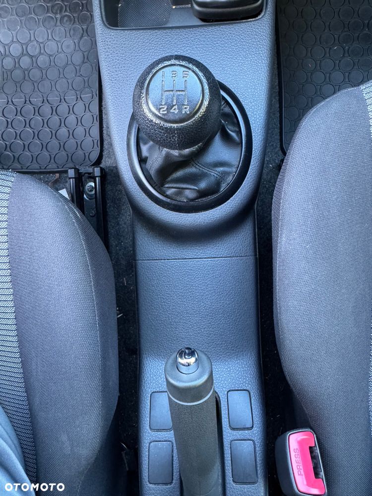 Fiat Sedici 1.6 16V 4x2 Fresh - 17