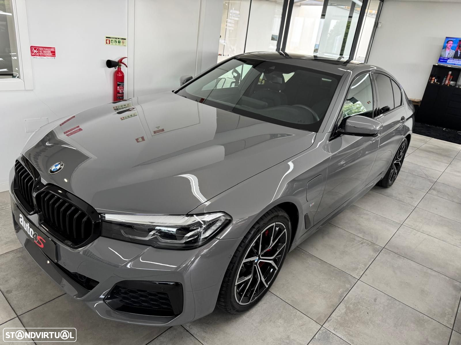 BMW 520 e Pack M - 3