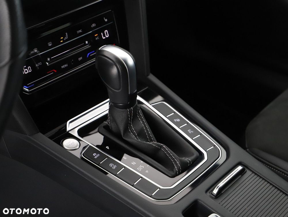 Volkswagen Arteon Shooting Brake 2.0 TSI R-Line DSG - 14