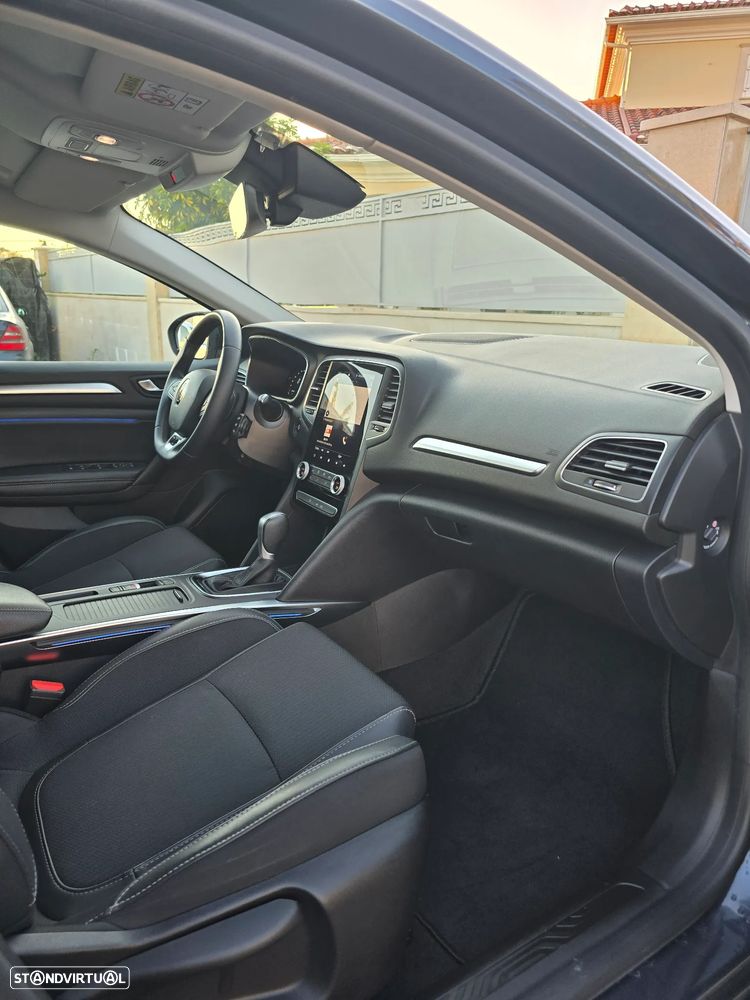 Renault Mégane Sport Tourer 1.3 TCe Techno EDC - 14