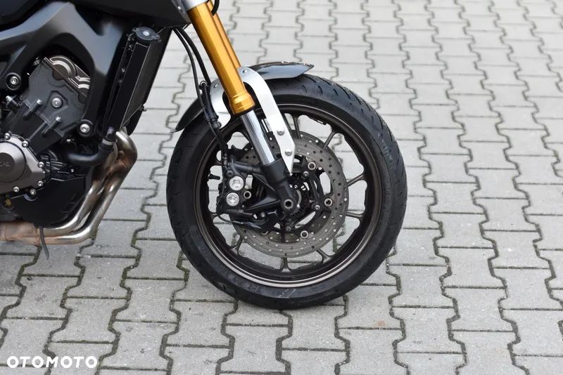 Yamaha MT - 7