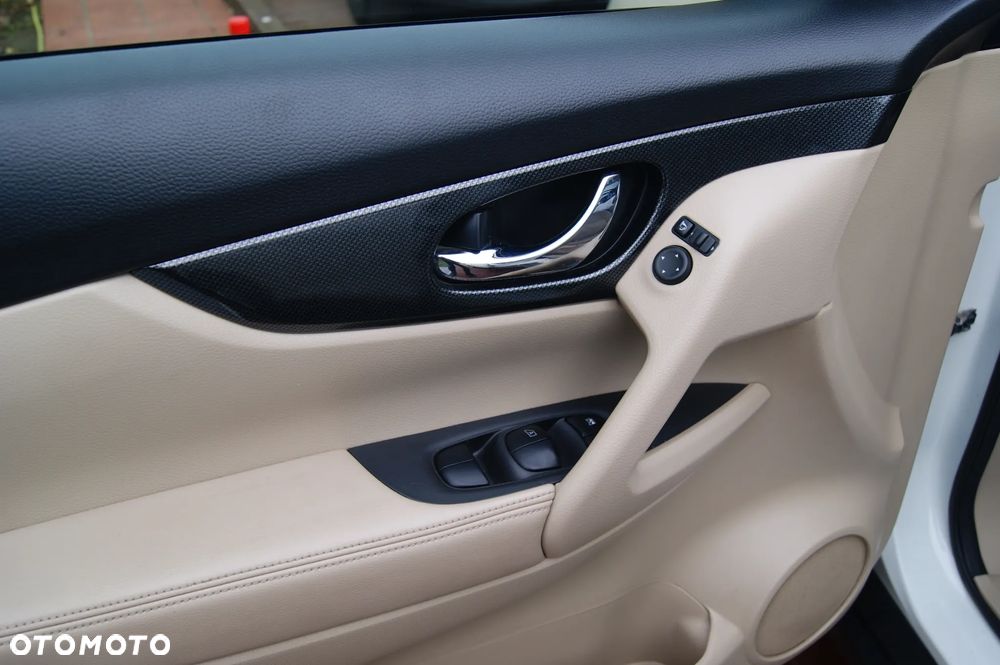 Nissan X-Trail 2.0 dCi Tekna 4WD 7os - 19