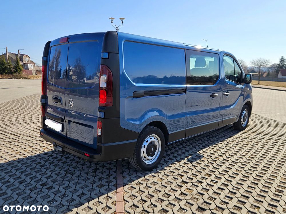 Opel Vivaro L2-long 5 osób , Brygadówka - 9