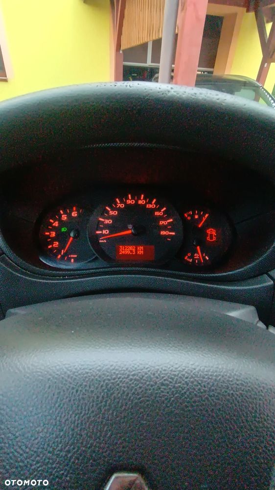 Renault Master - 25