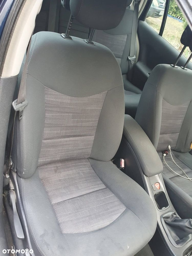 Renault Laguna 1.9 dCi ESPerience - 6