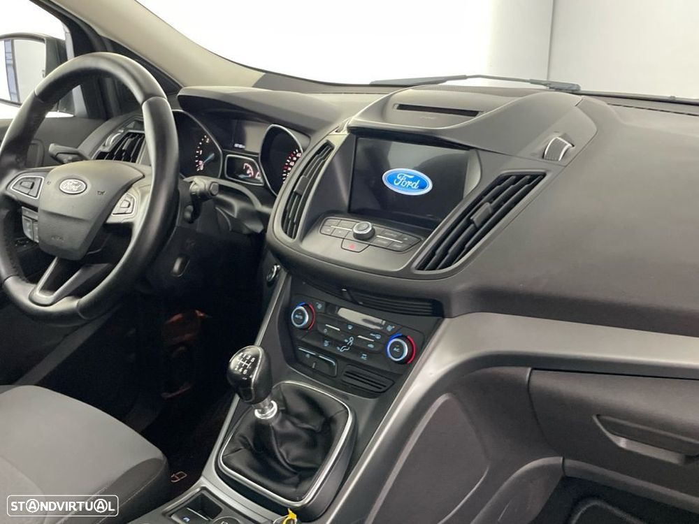 Ford Kuga 1.5 TDCi Business - 21