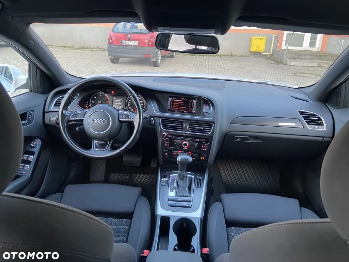 Audi A4 Avant 2.0 TDI DPF quattro S tronic S line Sportpaket - 23