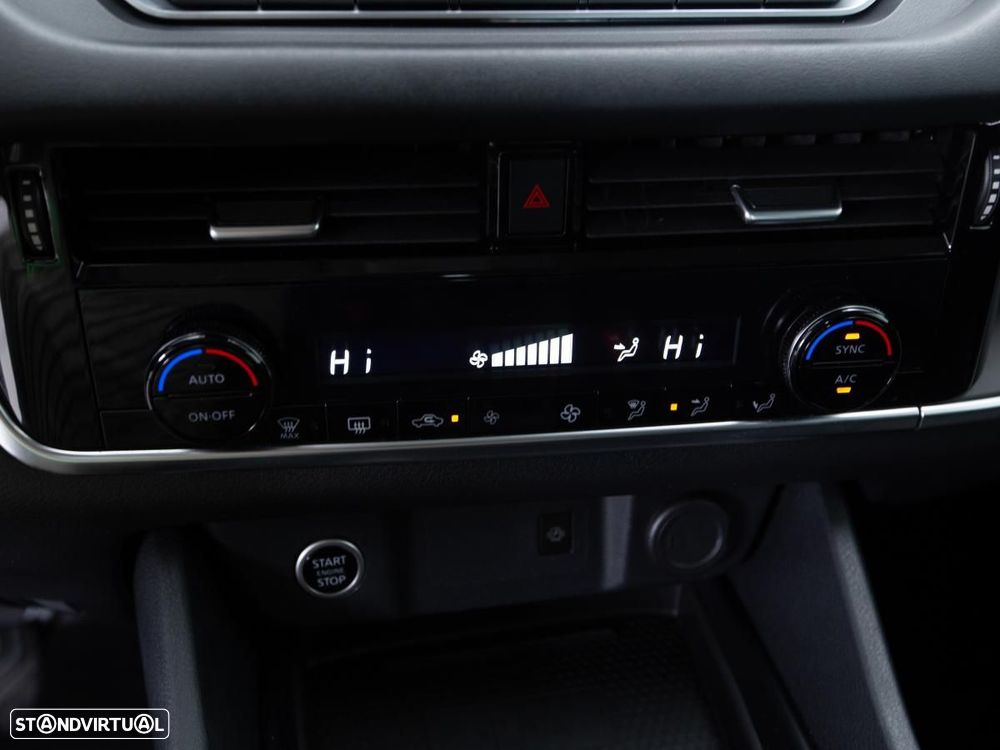Nissan Qashqai - 14