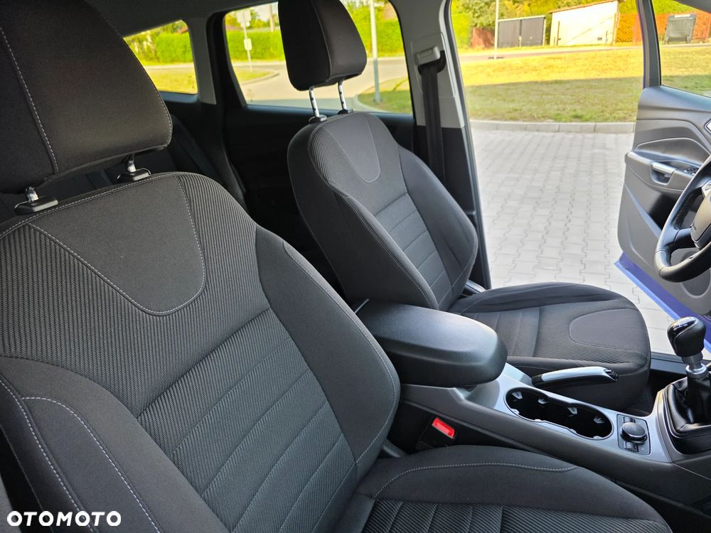 Ford Kuga 2.0 TDCi 4x4 Individual - 36