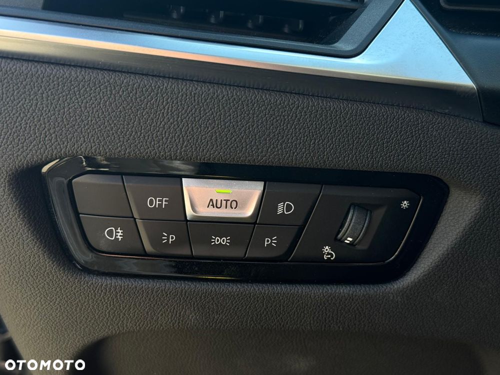 BMW Seria 2 M240i xDrive - 18