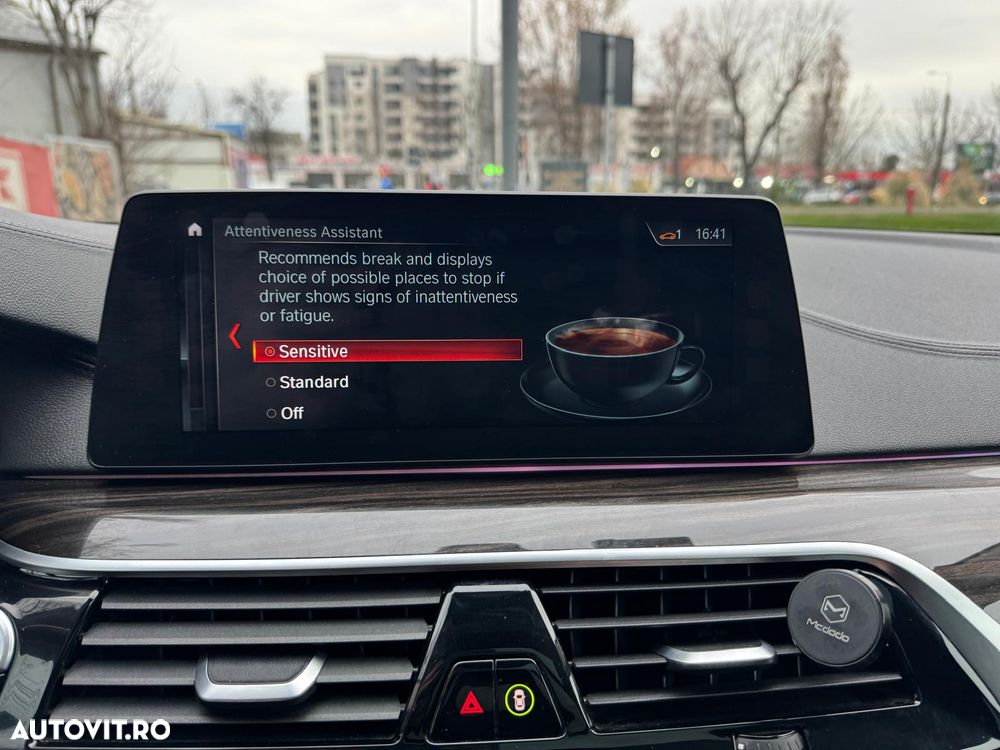 BMW Seria 5 520d xDrive Aut. Luxury Line - 17