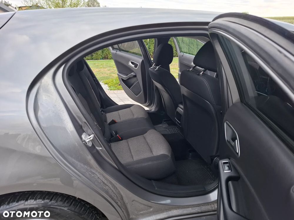 Mercedes-Benz Klasa A 180 CDI (BlueEFFICIENCY) - 20