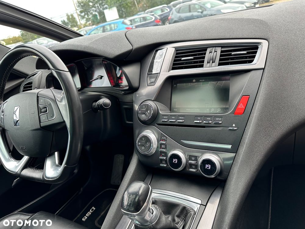 Citroën DS5 BlueHDi 150 Business Class - 27