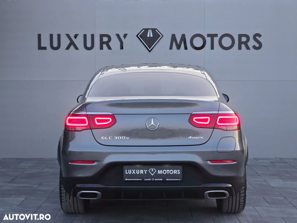 Mercedes-Benz GLC 300 e 4Matic 9G-TRONIC Edition AMG Line - 14