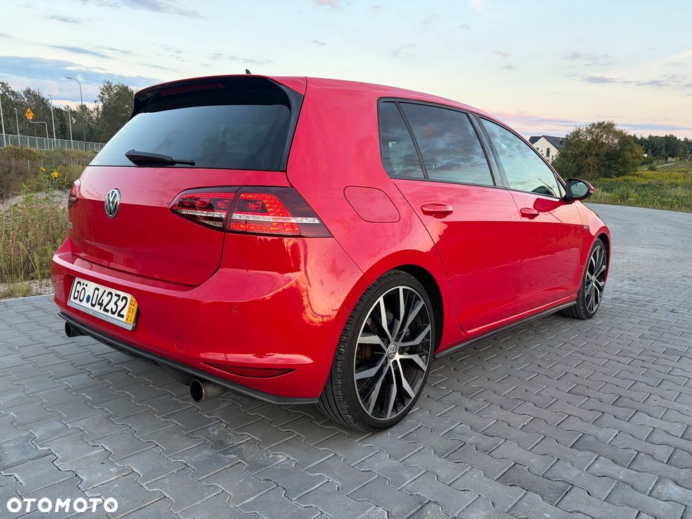 Volkswagen Golf 2.0 TSI BMT GTI Performance DSG - 25