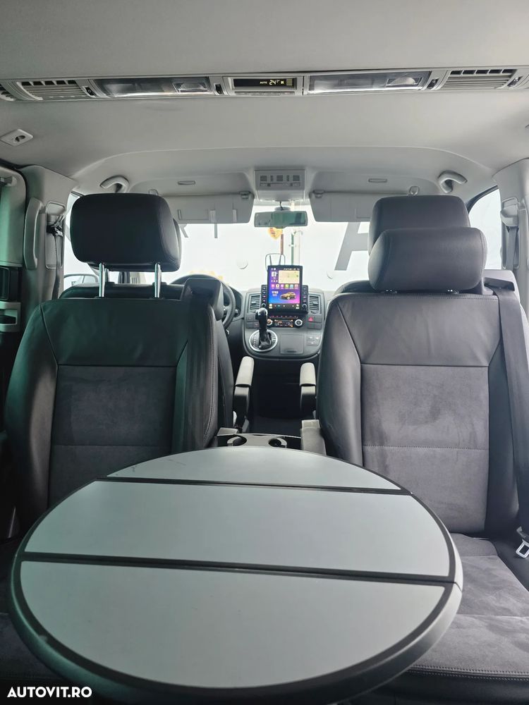 Volkswagen Multivan - 7