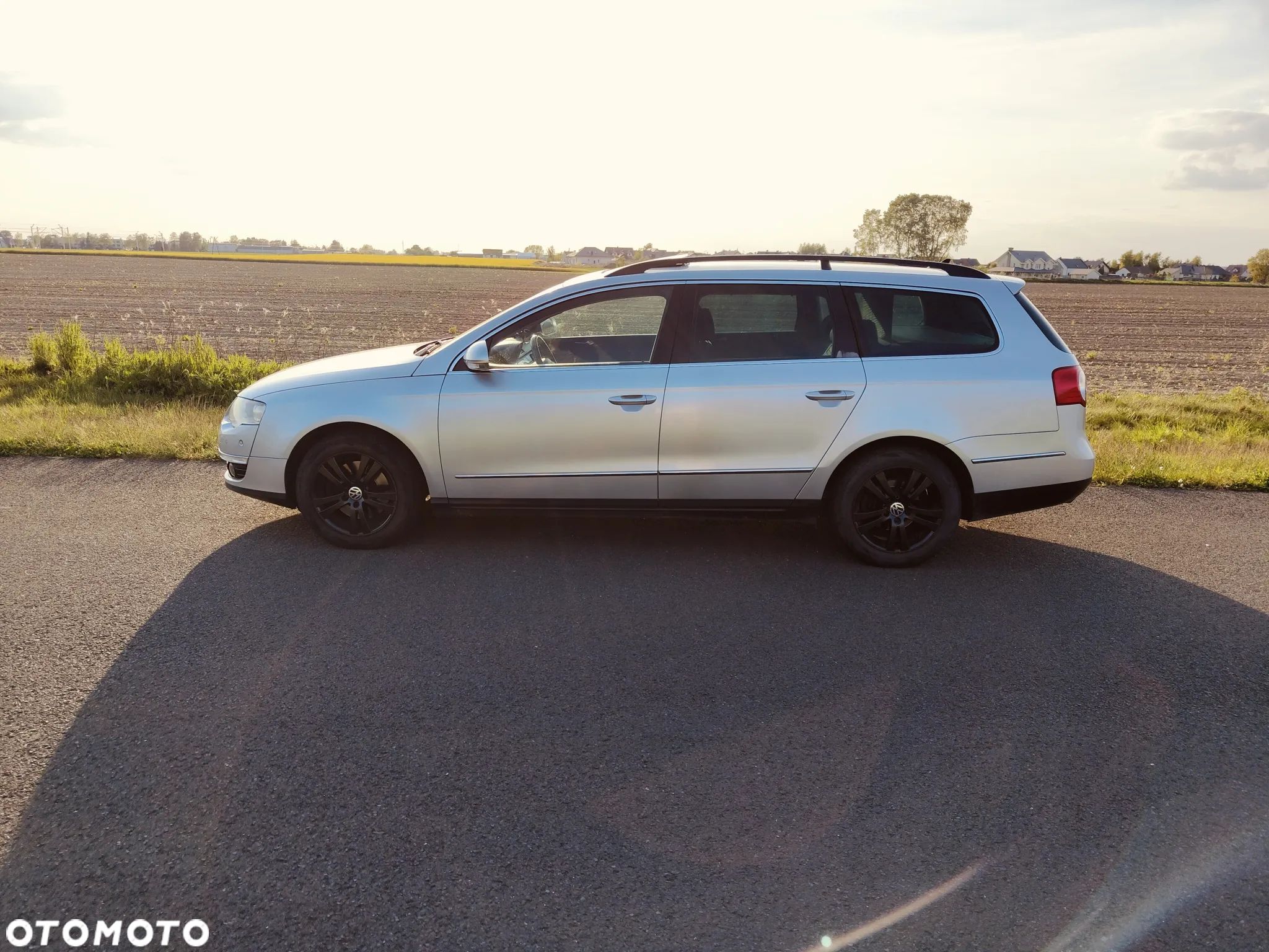 Volkswagen Passat 2.0 TDI DPF Highline DSG - 1