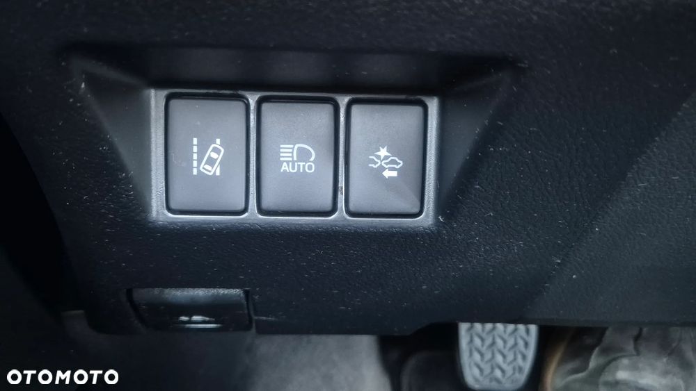 Toyota Yaris 1,5-Dual-VVT-iE Y20 Club - 11
