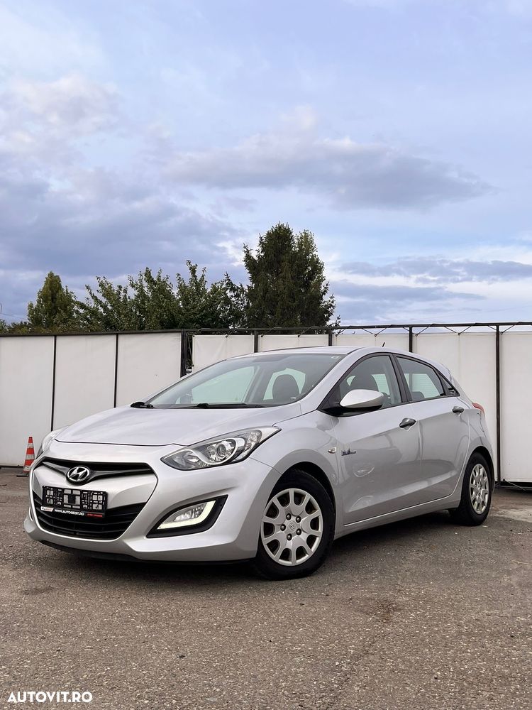 Hyundai i30 1.6 CRDI Highway Heat+ - 1