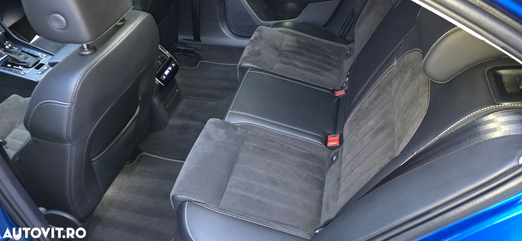 Skoda Superb 2.0 TDI DSG Style - 27
