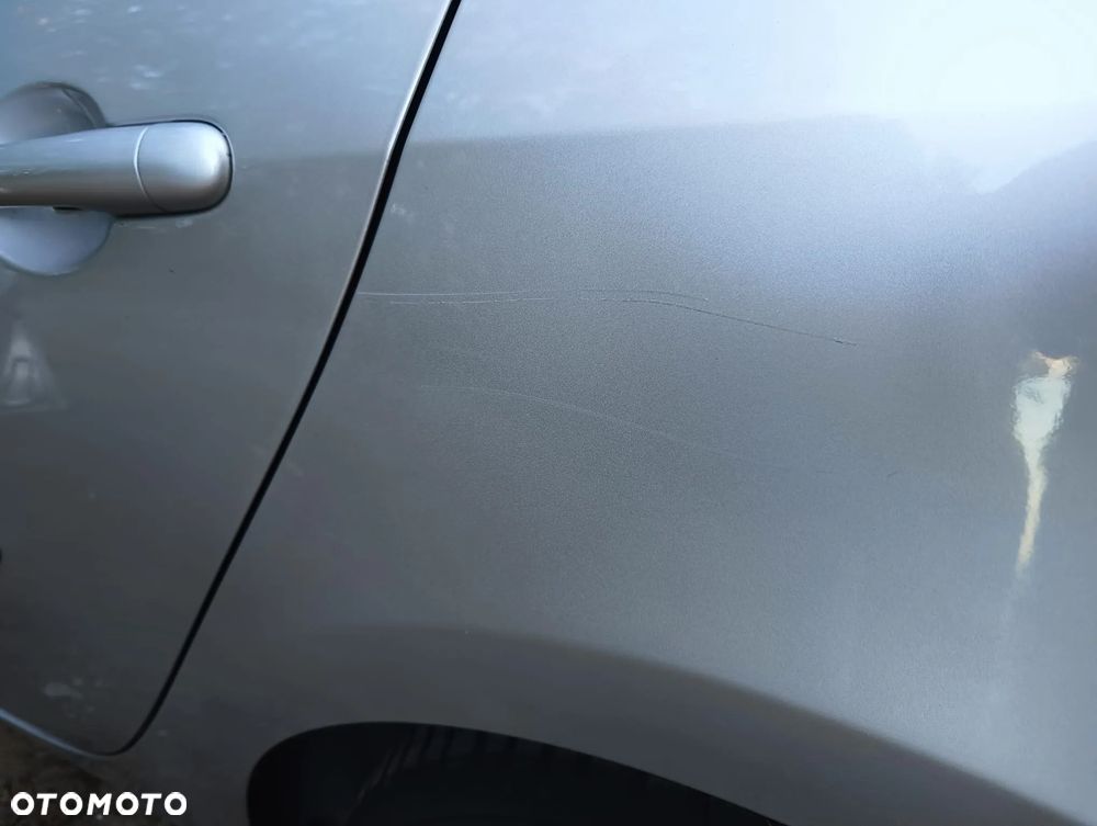 Renault Clio - 14