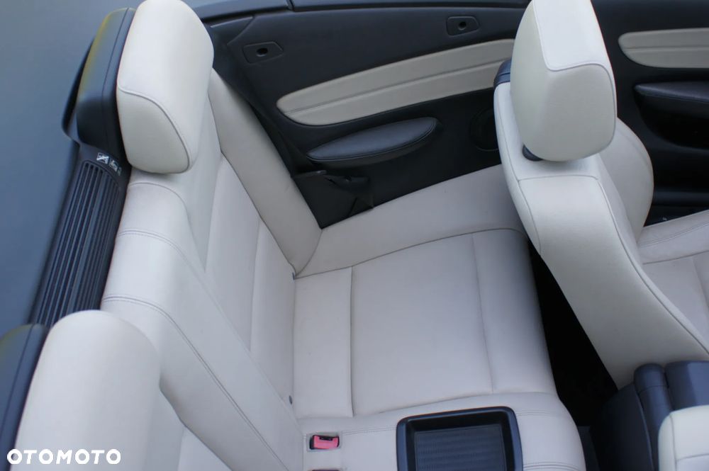 BMW Seria 1 118i Limited Edition Lifestyle - 17
