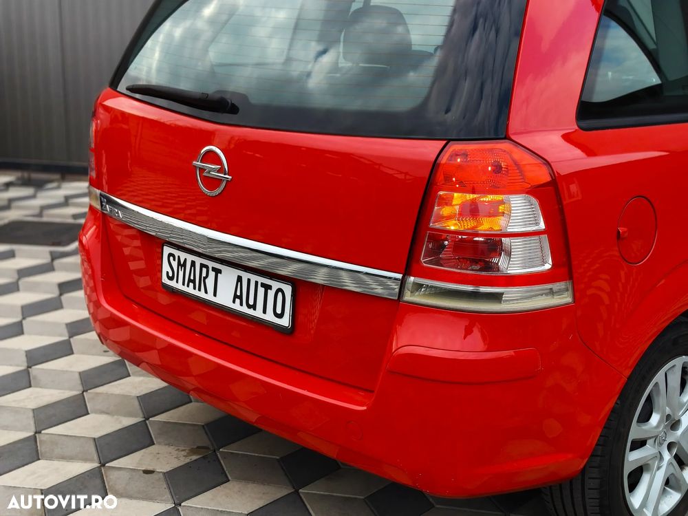 Opel Zafira 1.8 Family Plus - 11