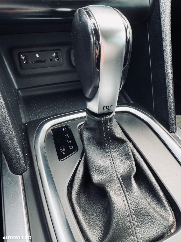 Renault Megane Grandtour TCe 130 EDC Bose Edition - 15