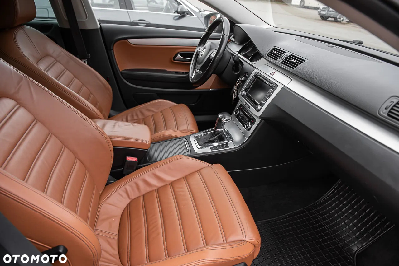 Volkswagen Passat CC 2.0 TDI DSG Individual - 30