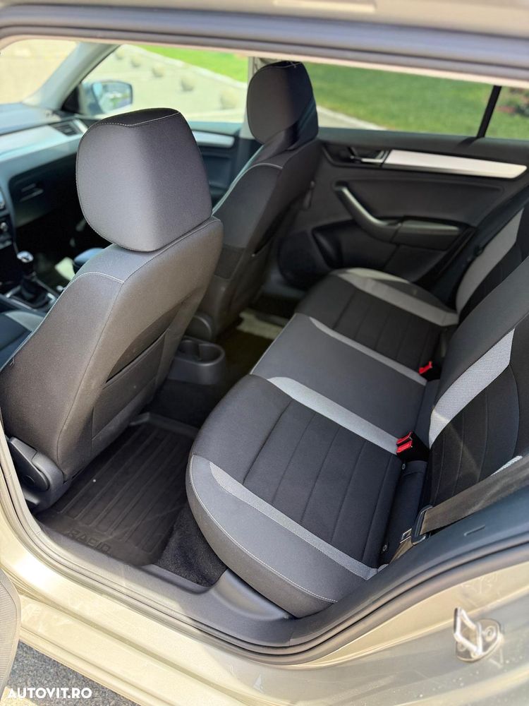 Skoda RAPID 1.0 TSI Style - 5