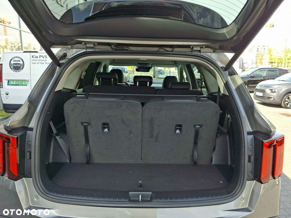 Kia Sorento 1.6 T-GDI HEV XL AWD 7os - 13