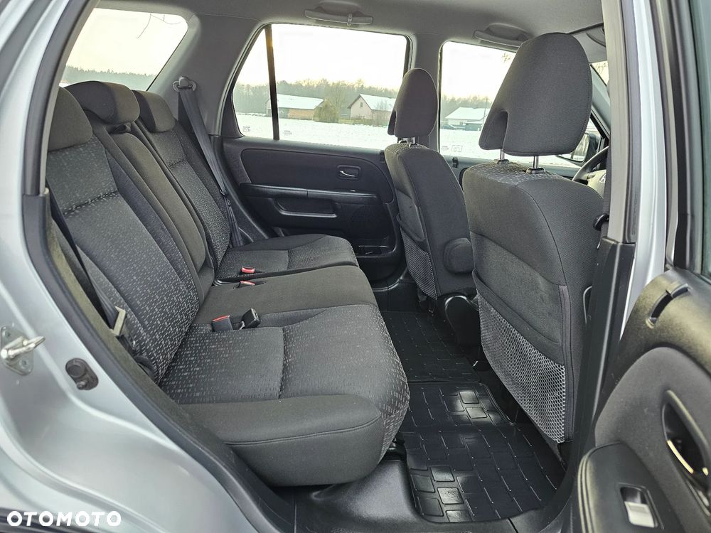 Honda CR-V 2.0i ES - 28