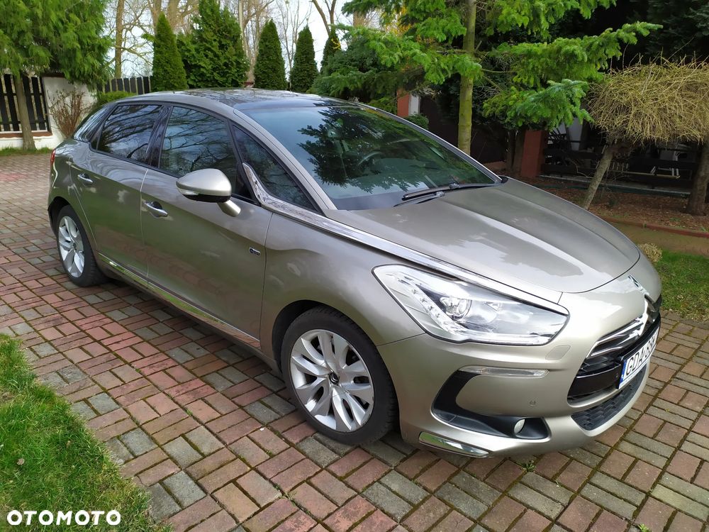 Citroën DS5 2.0 HDi Hybrid4 Pure Pearl MCP - 1