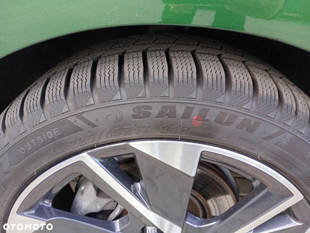 Peugeot 308 1.2 PureTech Allure S&S EAT8 - 40