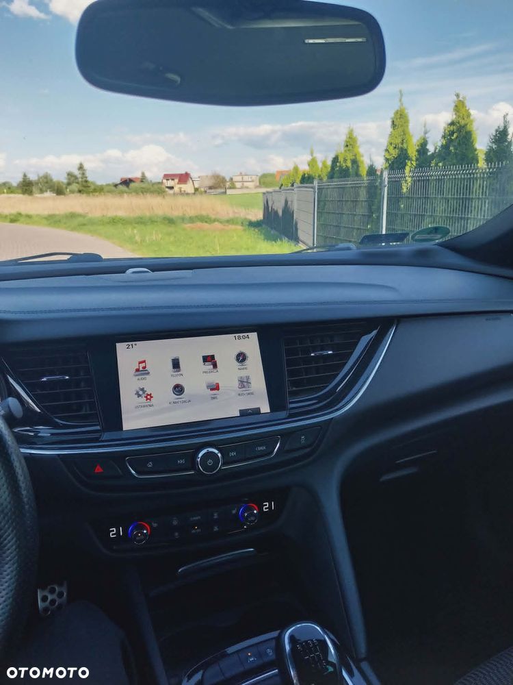 Opel Insignia - 24