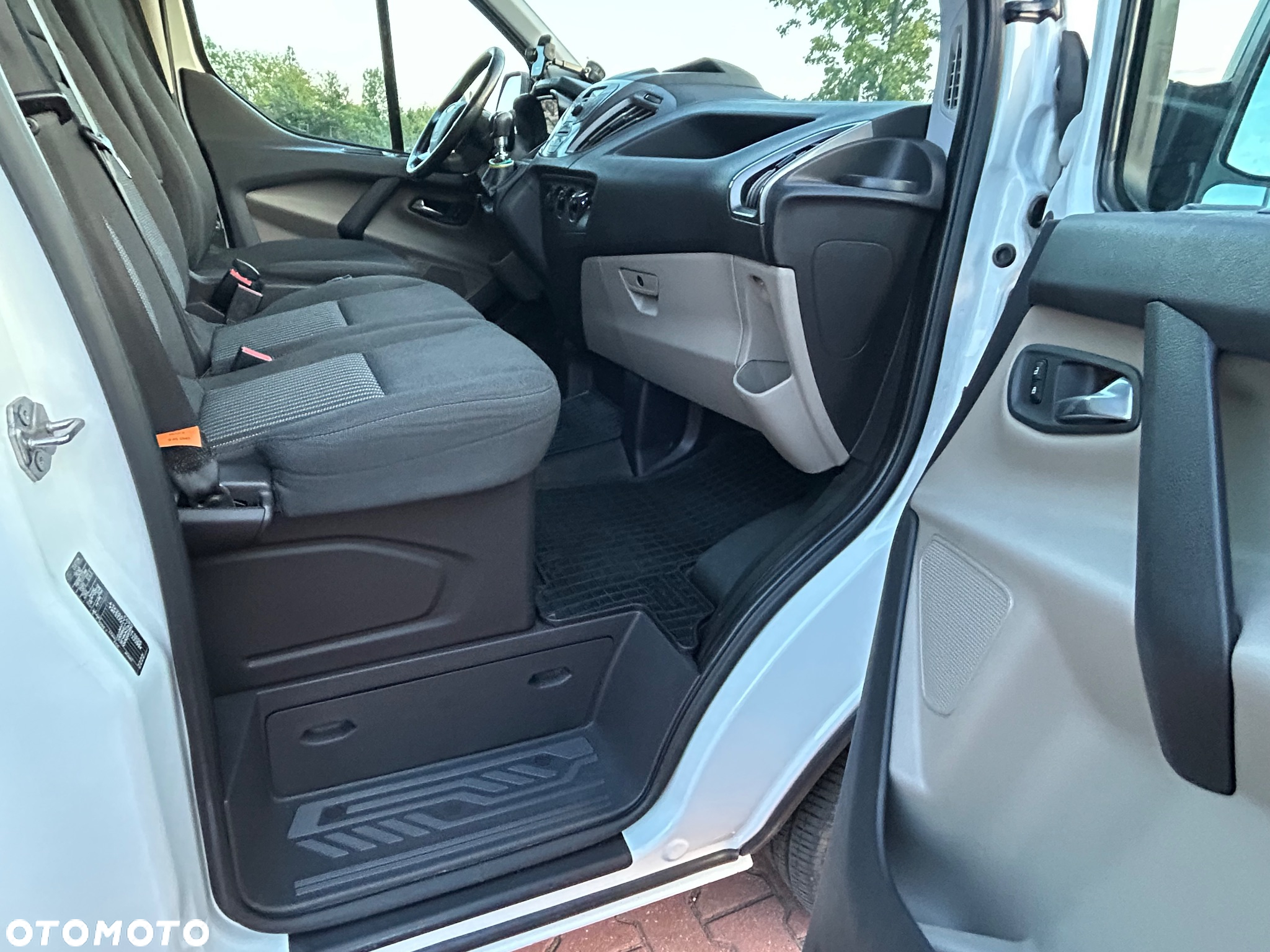 Ford Transit Custom 290 L2H1 Trend - 10