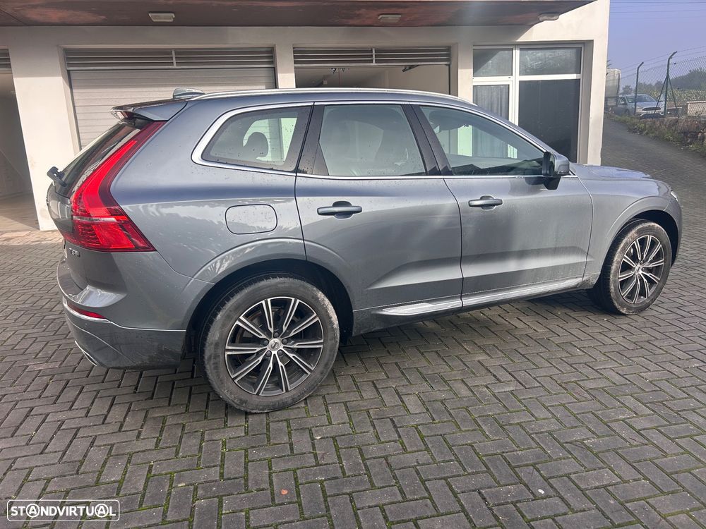 Volvo XC 60 2.0 T8 PHEV R-Design AWD - 2
