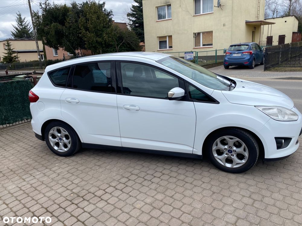 Ford C-MAX - 1