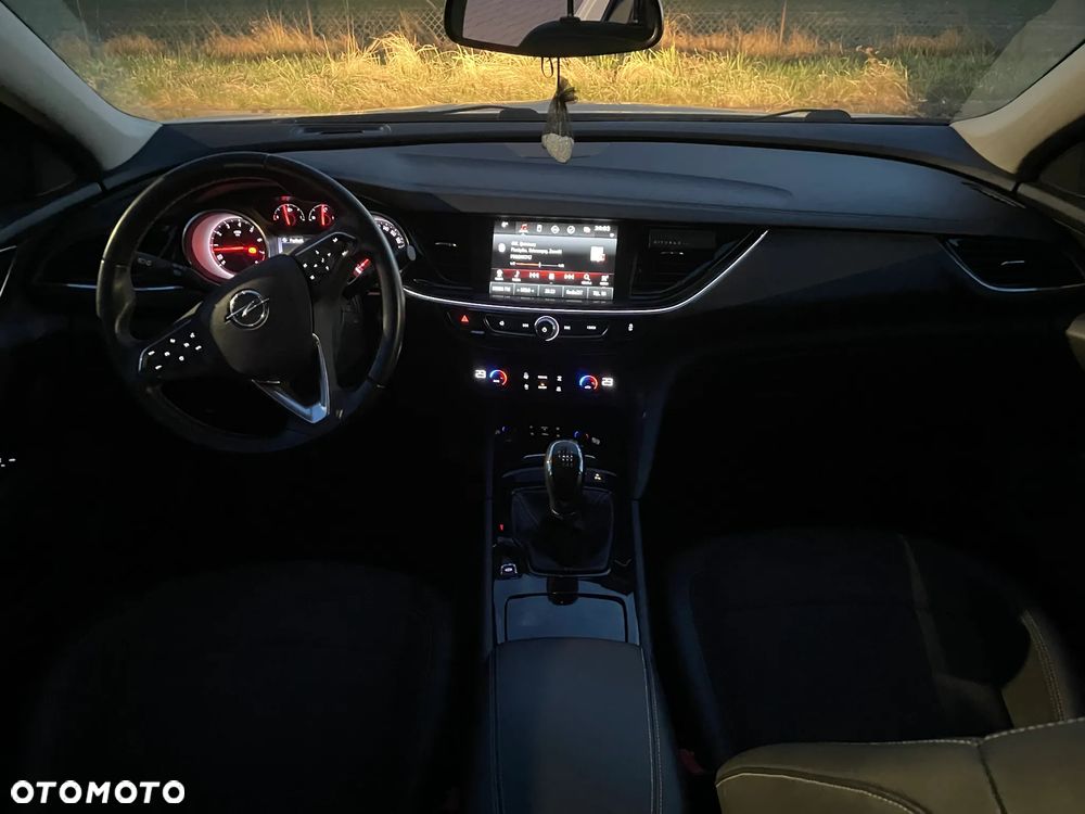Opel Insignia 1.5 T Elite S&S - 26
