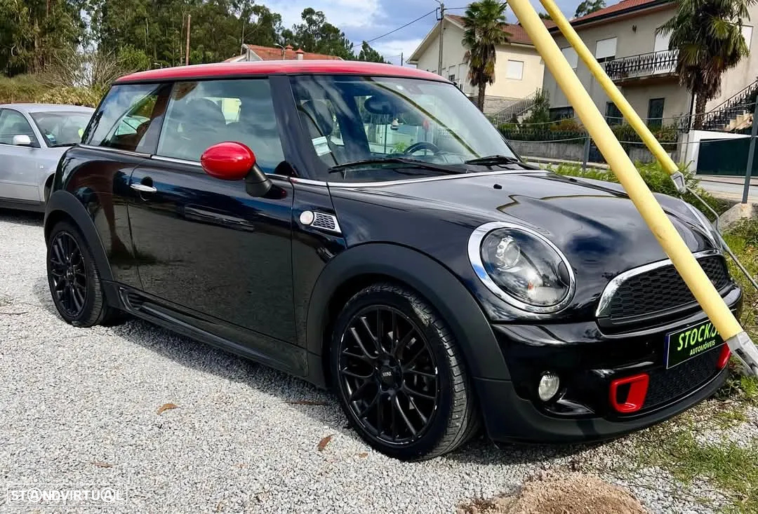 MINI 3 Portas One D - 2