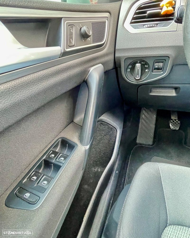 VW Golf Sportsvan 1.6 TDI BlueMotion Comfortline - 10