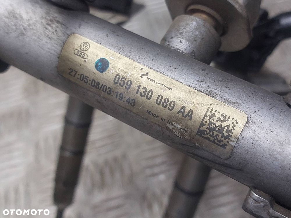 POMPA WTRYSKOWA + WTRYSKIWACZE + LISTWA KOMPLET AUDI A6 C6 2.7 TDI - 4