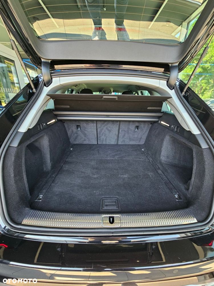 Audi A4 Avant - 30