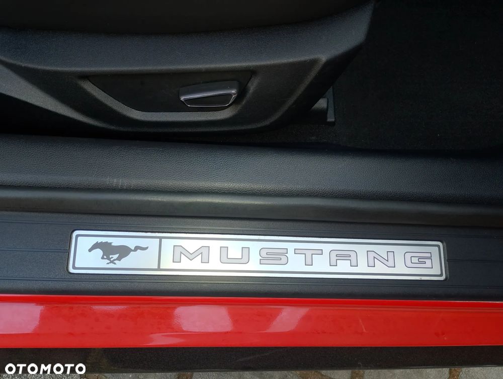 Ford Mustang 5.0 Ti-VCT V8 GT - 34