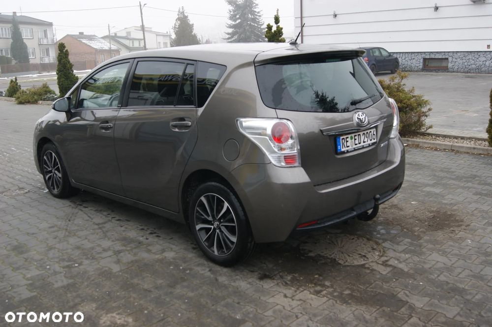 Toyota Verso 1.8 Multidrive Edition - 5