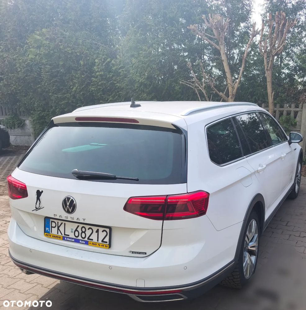 Volkswagen Passat Alltrack 2.0 TDI SCR DSG 4Motion - 4