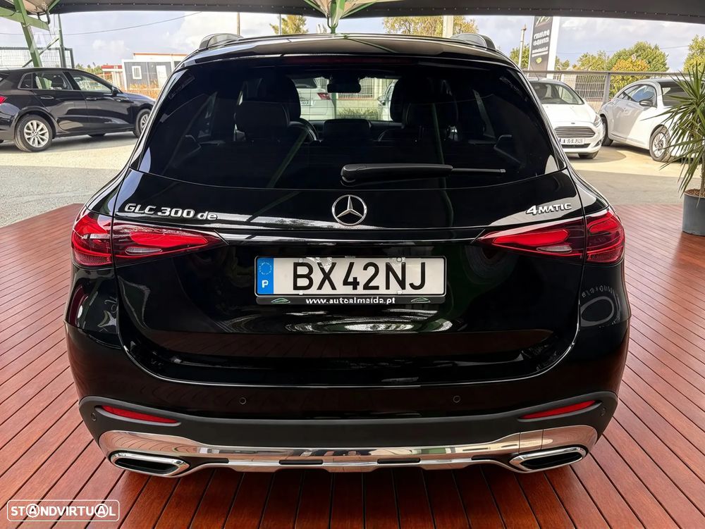 Mercedes-Benz Glc 300 2025 photo 5