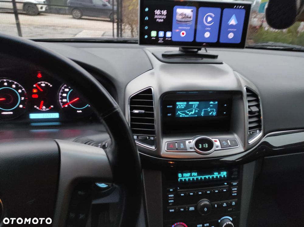 Chevrolet Captiva 2.4 2WD Travel Edition - 17